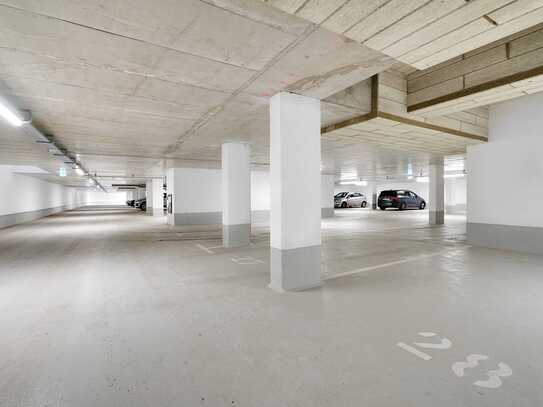 Beautiful 3-room apartment with two loggias, incl underground parking space