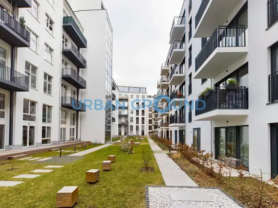 Attractive 2-room flat with balcony in "Embassy"