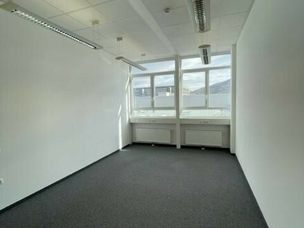 1 Monat mietfrei! Moderne, klimatisierte Bürofläche mit ca. 421 m² im Linzer Hafen zu vermieten