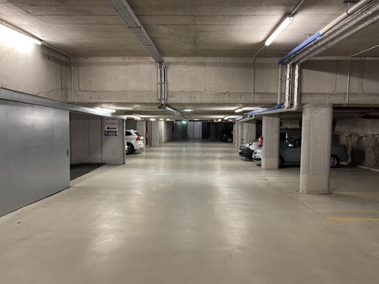 Tiefgaragenstellplatz im Zentrum von Wels!