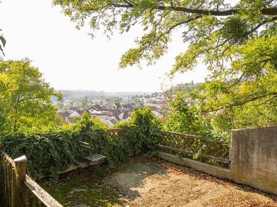 HISTORISCHES STADTHAUS MIT GARTEN IN STEYRDORF – 281 m² WOHN-NUTZFLÄCHE – SOFORT VERFÜGBAR!