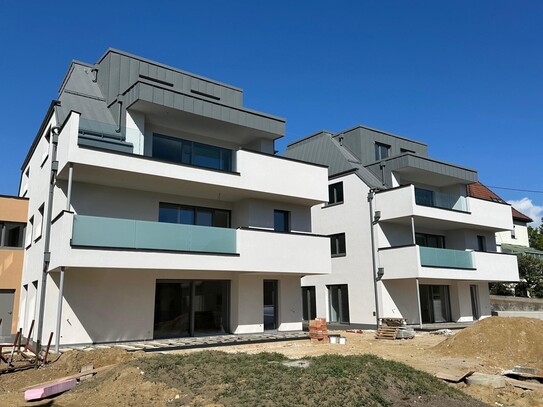 LINZ / FROSCHBERG: RASCHER BAUFORTSCHRITT - DG & EMPORE -EIGENTUMSWOHNUNG ca. 140,26 m² Wohnfläche, 5 Zimmer + Dachterr…