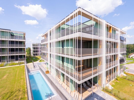 Bezugsfertig - Dachgeschosswohnung + 50 m² Dachterrasse - TASSILO VILLEN - Wohnen wie im Urlaub I HAUS B I TOP - B42