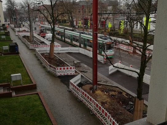 Geräumige 3-Raum-Wohnung mit Balkon!