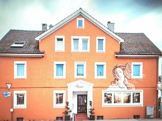 Mehrfamilienhaus mit *viel Potential* im Herzen von Biberach