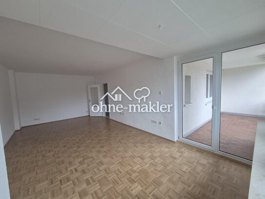 Frisch renoviert 2,5 Raum Harpen, Echtholzparkett Wannenbad + Fenster