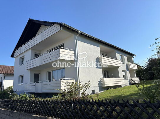 idylische Erdgeschosswohnung mit Panoramafenster in den Garten