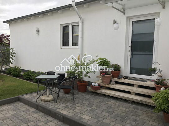 Moderner Bungalow mit 2 Etagen, komplett saniert, viele Extras, zwei Gärten, große Terrasse