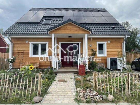 Neues Haus im modernen Landhausstil mit PV-Anlage +Garantie