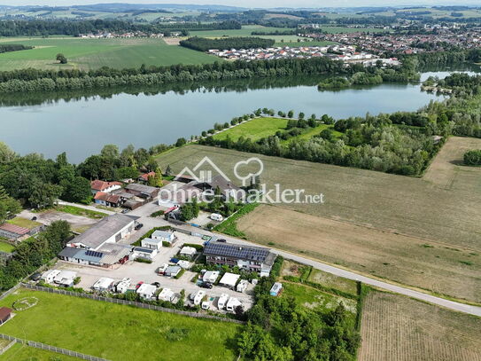 Appartementhaus & Campingplatz mit Tiny-Häuser am Naturbadesee