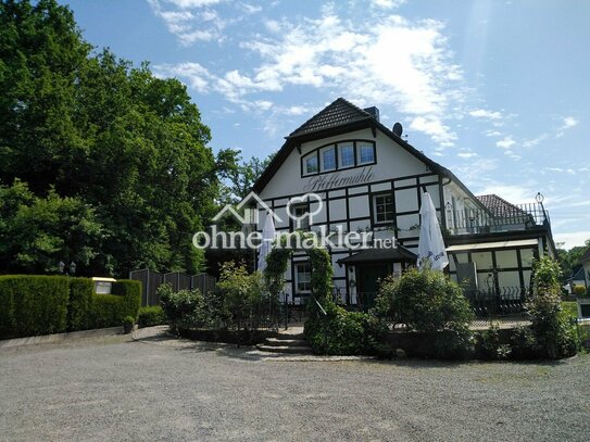 Schönes Restaurant, großer Parkplatz & tolle Wohn- & Vermietmöglichkeiten