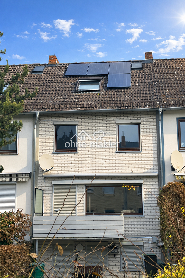 Neue Heizung, neue PV-Anlage, sofort freies Reihenhaus