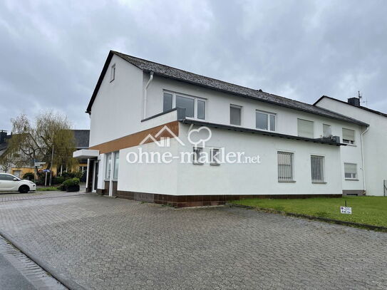 Zweifamilienhaus mit Gewerbeeinheit auf dem Mallendarer Berg