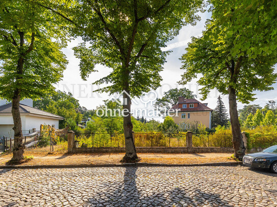PROVISONSFREI! Bebaubar mit kleinem MFH, DH, Villa, Bungalow! Wunderbares Baugrundstück in Top Lage