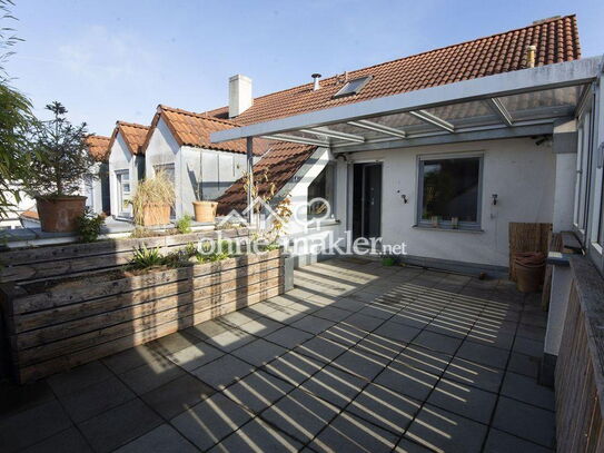 Sehr schöne helle Dachterrassenwohnung 3-Zimmer