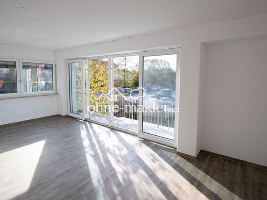 Moderne Büros in Hersbruck Gewerbegebiet zu vermieten mit 100m² + 40m² + 33m²