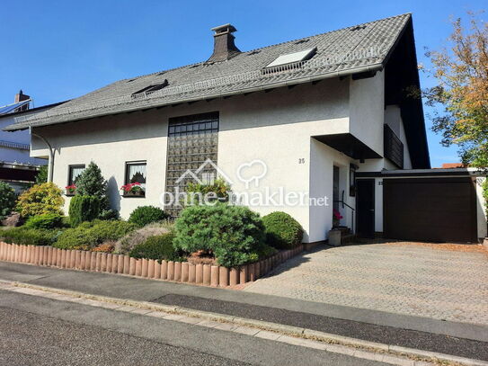 Traumhaftes Einfamilienhaus mit großem Garten, Terrasse & Garage