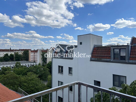 Bezugsfreies Dachgeschoss-Apartment mit Dachterrasse im Prenzlauer Berg – Privatverkauf