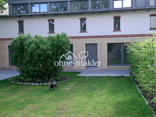 sonniges Wohnen mit Garten,ruhig , PKW-Stellplatz,Kiez/ Schlosspark nahe