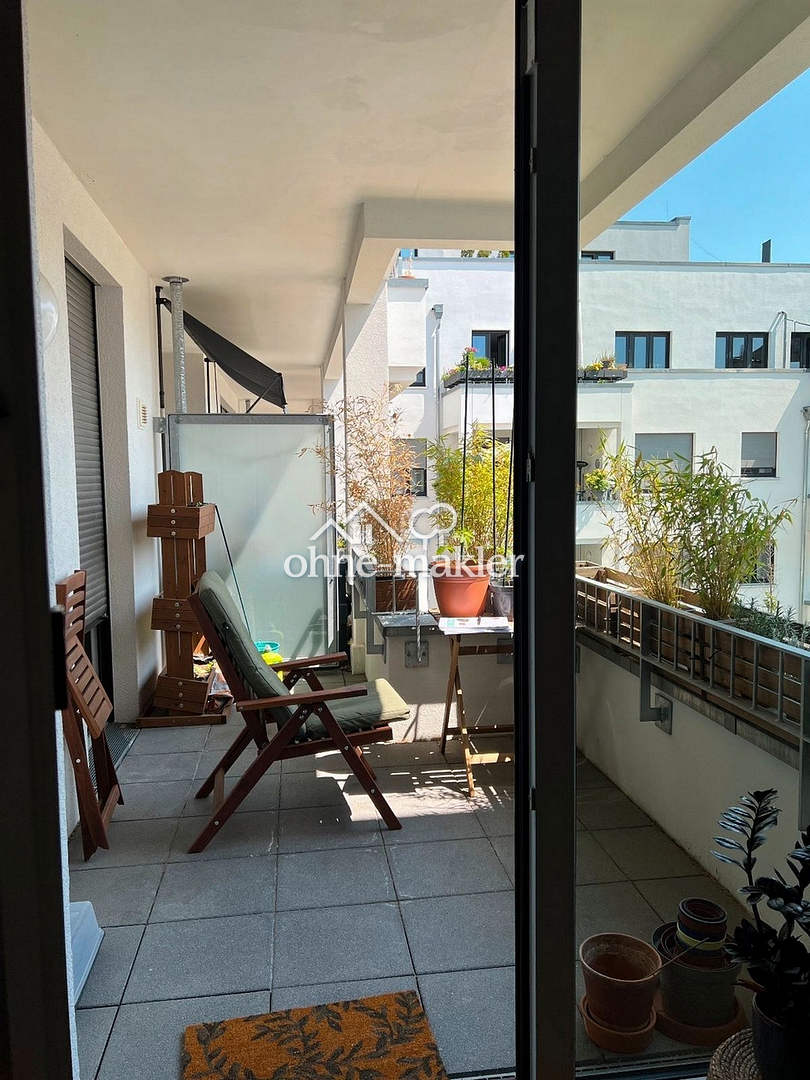 Voll möblierte 2-Zimmer-Wohnung mit Balkon in Berlin-Köpenick - Photo 1