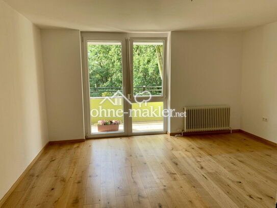 Familienfreundliche 3-Zimmer-Wohnung mit Blick auf den Entensee + Balkon, Garage & Aufzug