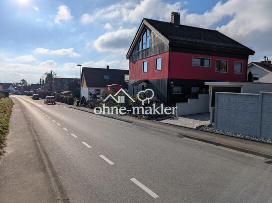 Exklusives Zweifamilienhaus in Markdorf – Toplage am Bodensee, Ferienwohnung