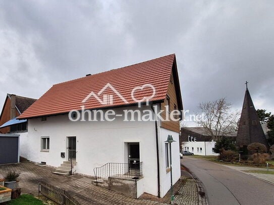 Einfamilienhaus mit Nebengebäude, KFZ-Werkstatt & Carport