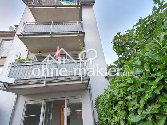 2 ZIMMER WOHNUNG MIT KLEINEM GARTEN ZU VERMIETEN - WARM 820€