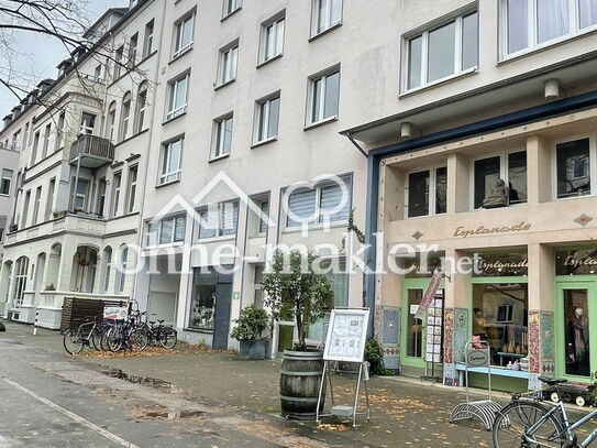 Schöne zwei Zimmer Wohnung mit Balkon im Herzen der Südstadt!