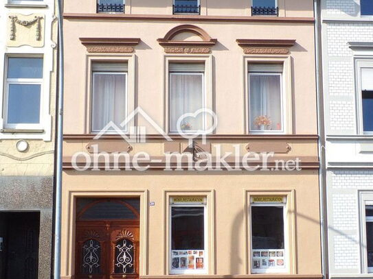 Reihenhaus Altbau gründlich saniert, sehr schön, mit Flair in Mönchenglad.zu verkaufen