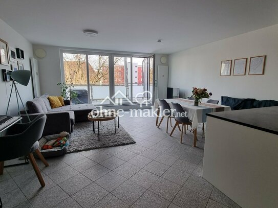 Ruhige 3-Zimmer-Penthouse-Altstadtwohnung mit Dachterrasse