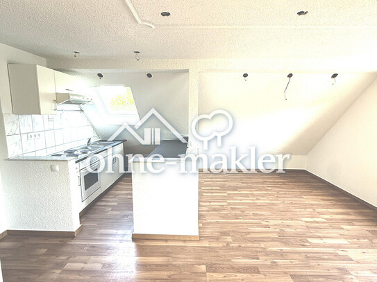 Top Dachgeschosswohnung mit ruhigem Gemeinschaftsgarten