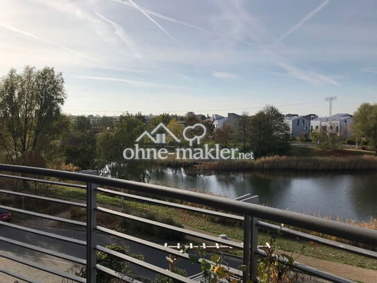 Helle architektonisch interessante Wohnung am Mühlendorfseeteich in Teltow