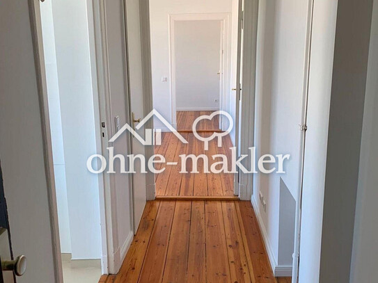 2 Zimmer Wohnung in Badensche Str. 40 10715 zur Untermiete ab 01.05.2025- 12 Monate befristet