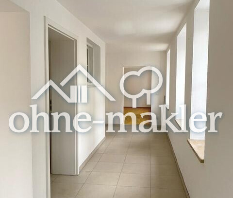 Charmantes Studio, Praxis, oder Büro in zentraler Lage in Feldkirchen-Westerham
