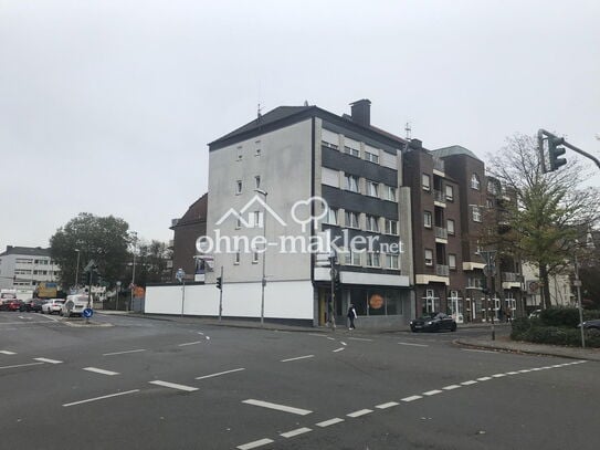 Ladenlokal in unmittelbarer Nähe zum Busbahnhof und Krankenhaus, an wichtiger Durchgangsstraße