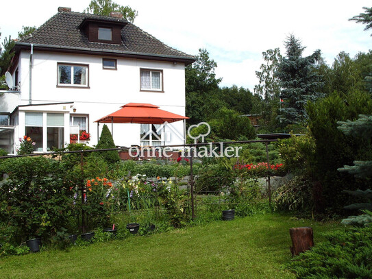 Haus & Ferienbungalow in ruhiger Lage