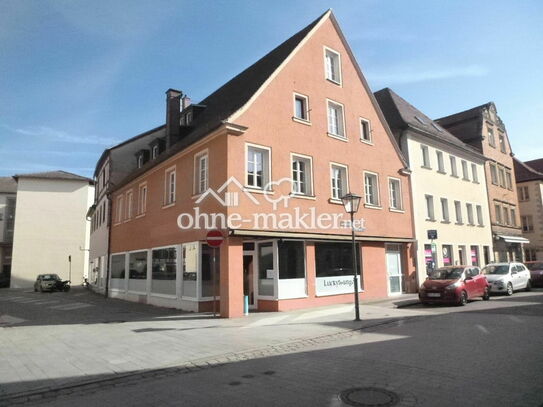 Wohnhaus+ Gewerbe in der Weißenburger Altstadt