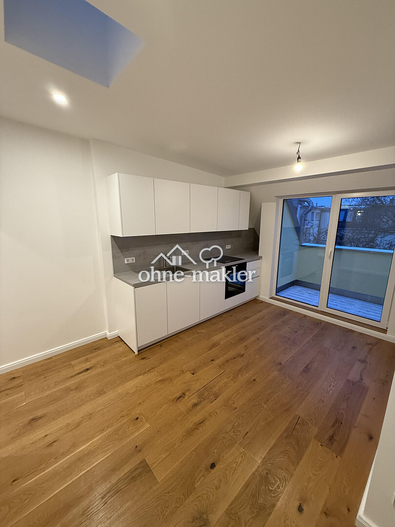 1-Zimmer-Penthouse mit Dachterrasse | Kantstraße