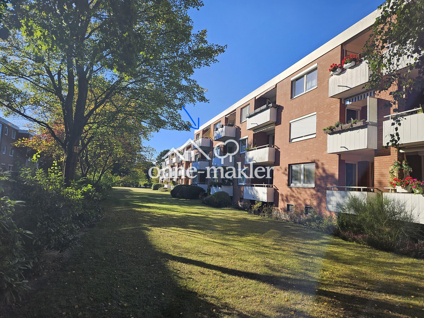 Helle 3-Zimmer-Wohnung inkl. TG-Stellplatz mit Südbalkon in bester Lage – Hamburg-Niendorf