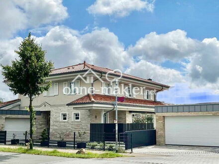 Große und modern-luxuriös ausgestattete Villa im Toskana-Stil am Hamburger Stadtrand zu verkaufen