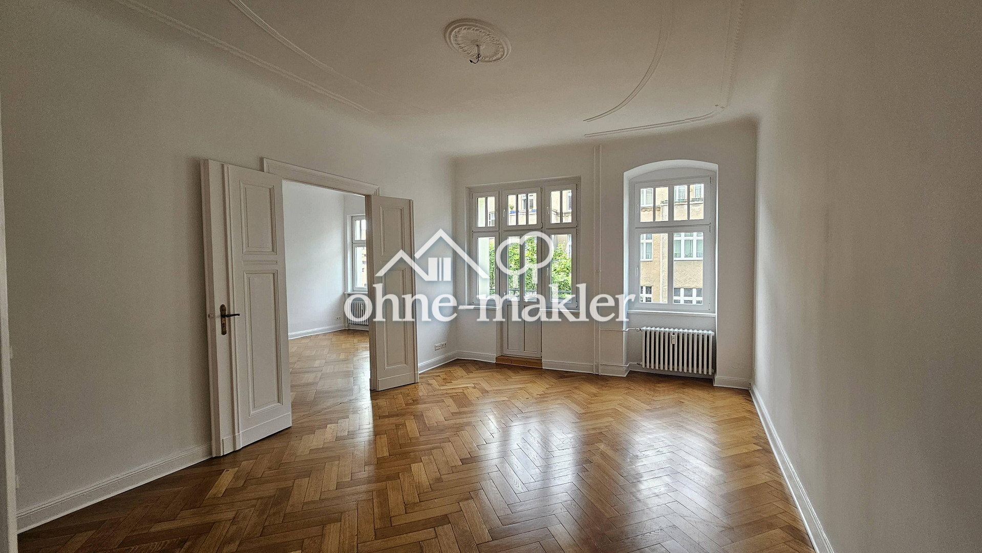 3-Zimmer Altbauwohnung mit Balkon in Charlottenburg - Photo 1