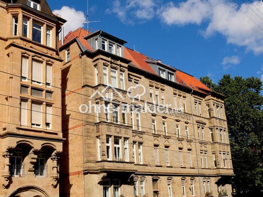 Helle 3 Zimmer Altbau-Wohnung mit großem Balkon im Stuttgarter Westen - Provisionsfrei