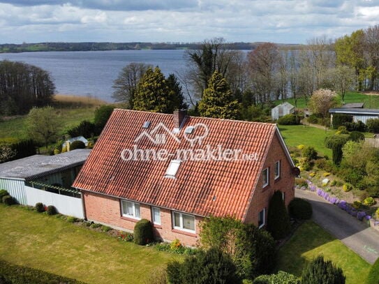 Stadtnahes Einfamilienhaus mit beeindruckendem Noorblick in ländlicher Umgebung