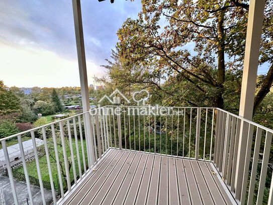 lichtdurchflutet und ruhig in frisch saniertem Altbau, 2 Balkone, Blick ins Grüne, TOP Infrastruktur