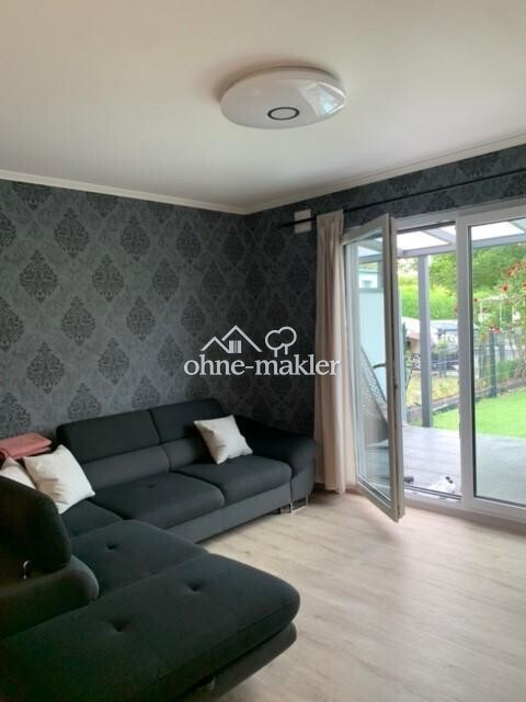 Vollmöbliertes, sehr gepflegtes Haus in der nähe von Europäische/Japanische/Französische Schulen.