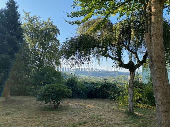 Eigentumswohnung 4,5 Raum mit Balkon und Blick ins Grüne, stadtnah