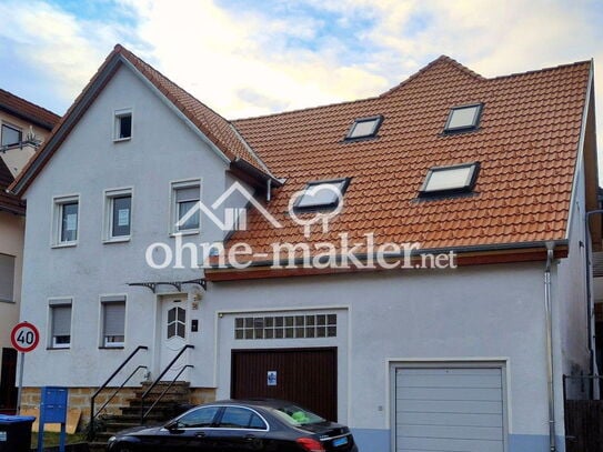 Attraktive Wohnung im Landhausstil in einem liebenswerten 3-Familienhaus, Veranda, Gartenanteile