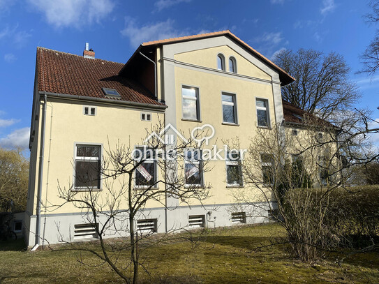 Ansprechende 2-Zimmer-Hochparterre-Wohnung mit Terrasse und Einbauküche in Neuruppin