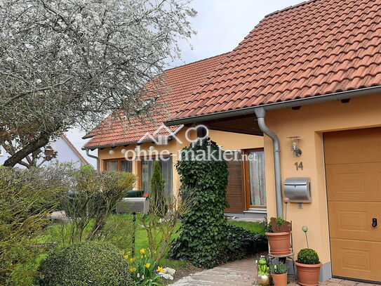 Wohlfühlhaus mit traumhaftem Garten und großer Doppelgarage